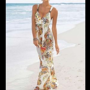 LASCANA/Venus Paisley maxi dress